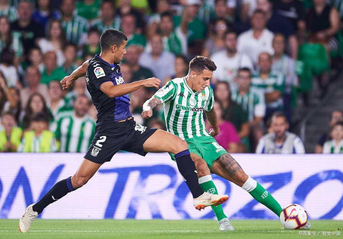 塞维利亚主场大胜，保持榜首位置的简单介绍