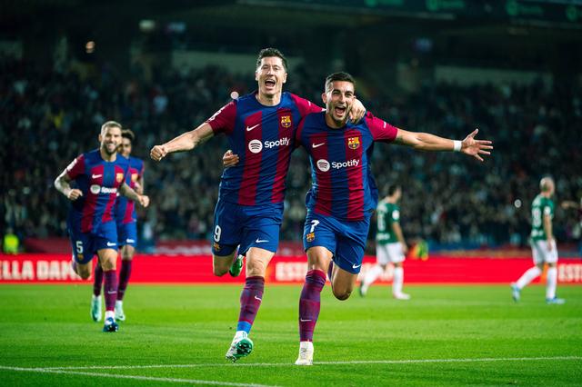 包含巴塞罗那再胜晋级，马不停蹄的词条