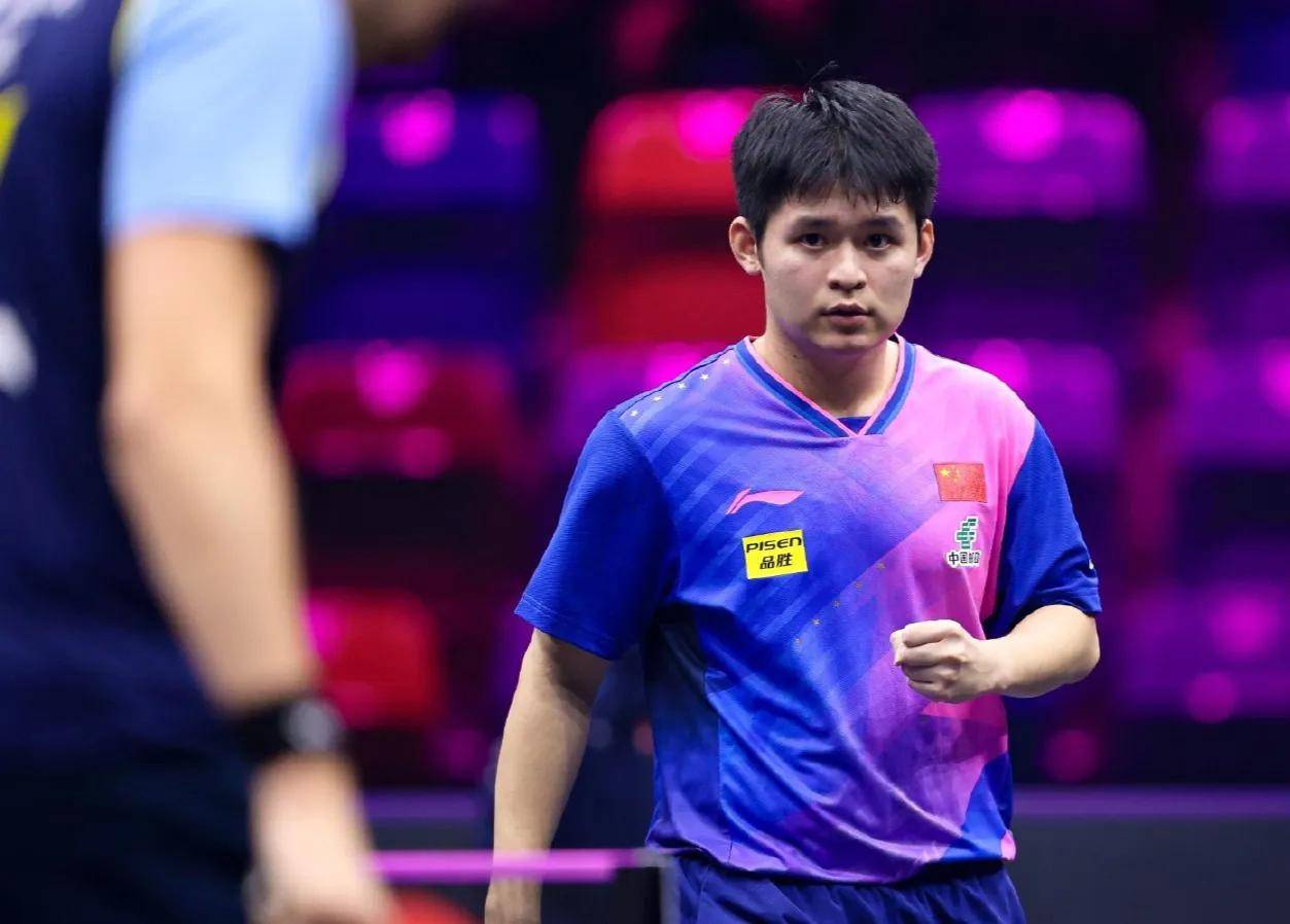 法兰克福主场告捷,携手强队 法兰克福主场告捷,携手强队