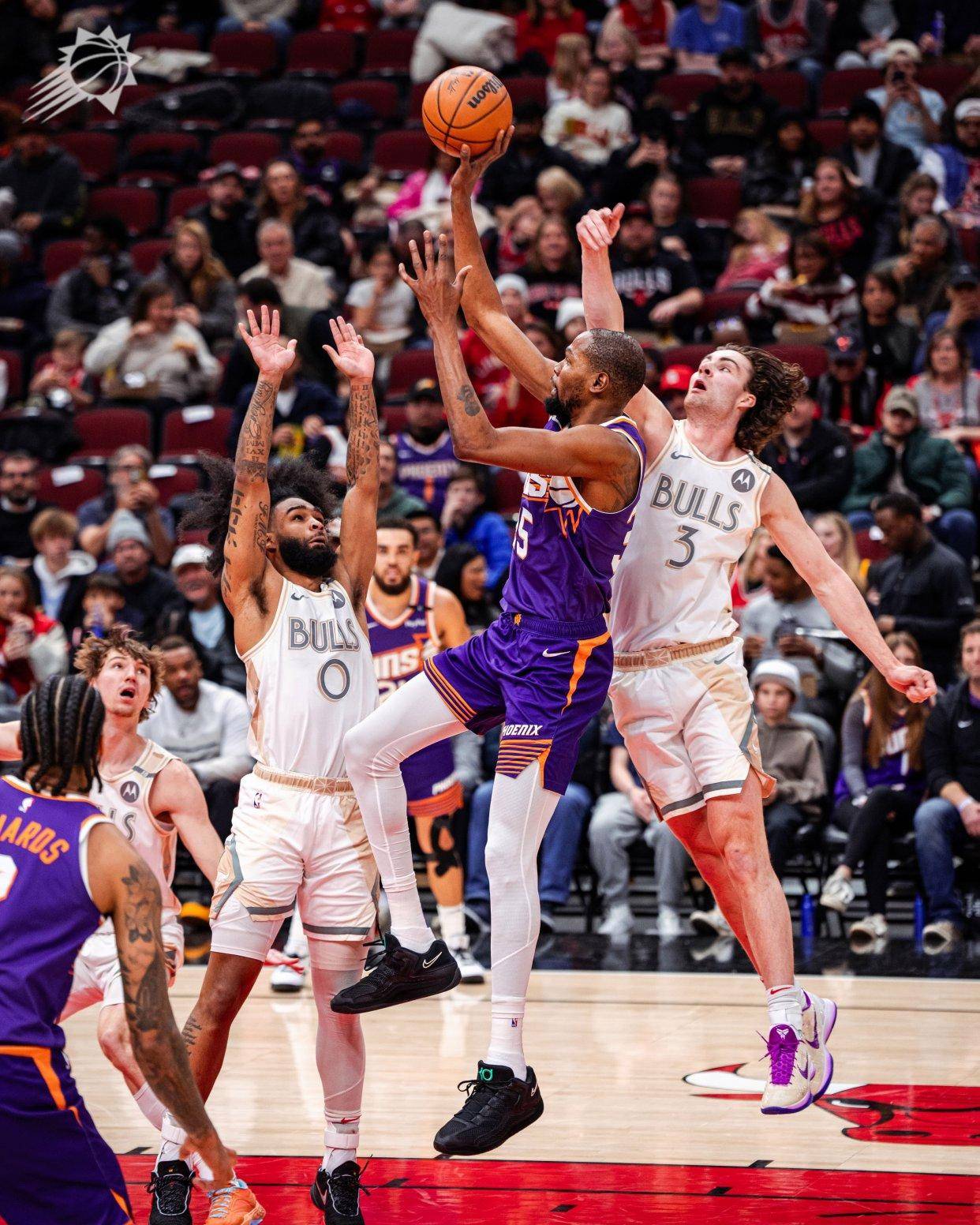 爱游戏官方入口-雄鹿负公牛，东部第一遭遇失利