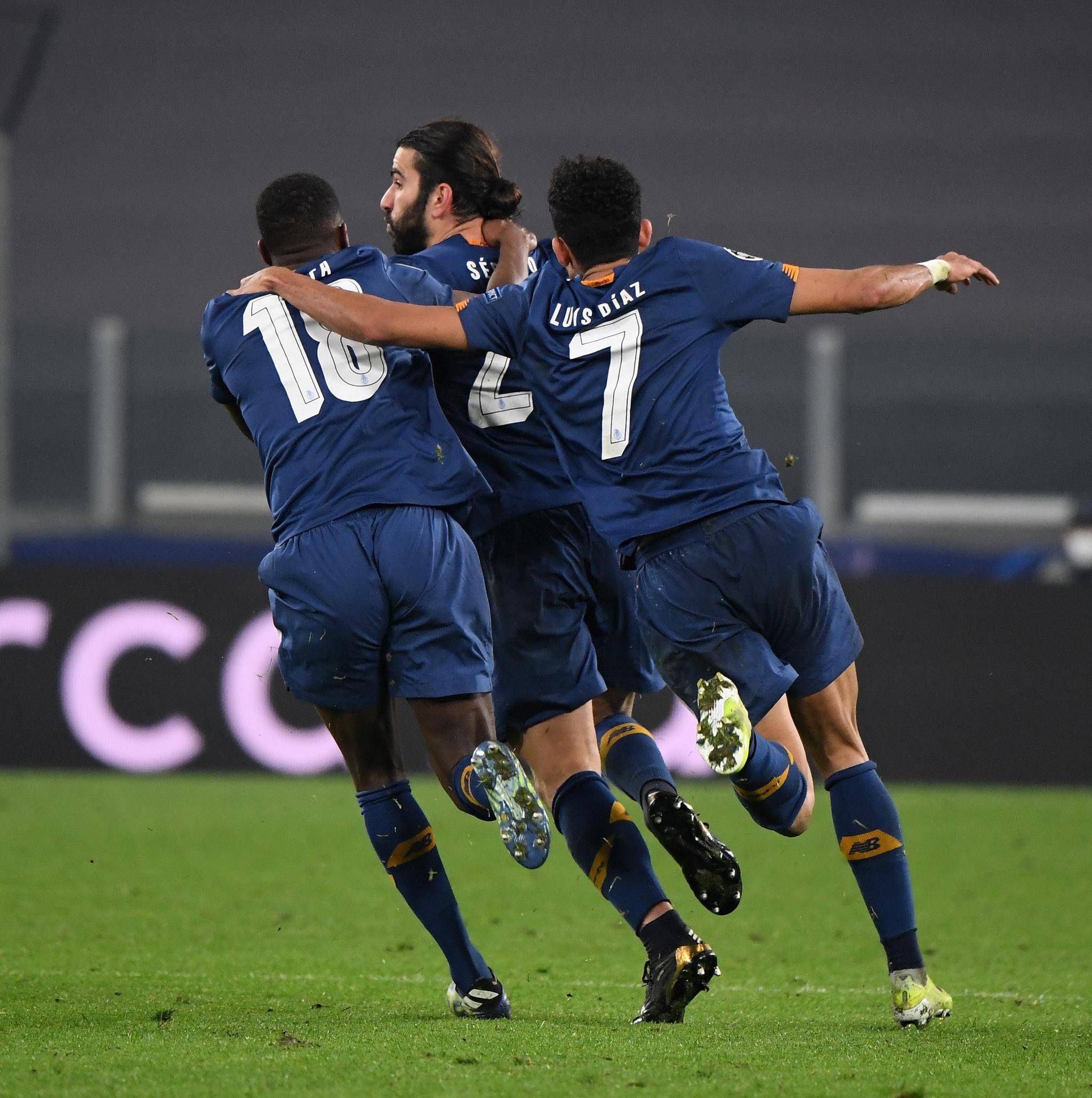 爱游戏官方登录入口-关于拉齐奥客场大胜，取得追赶国米的重要胜利的信息