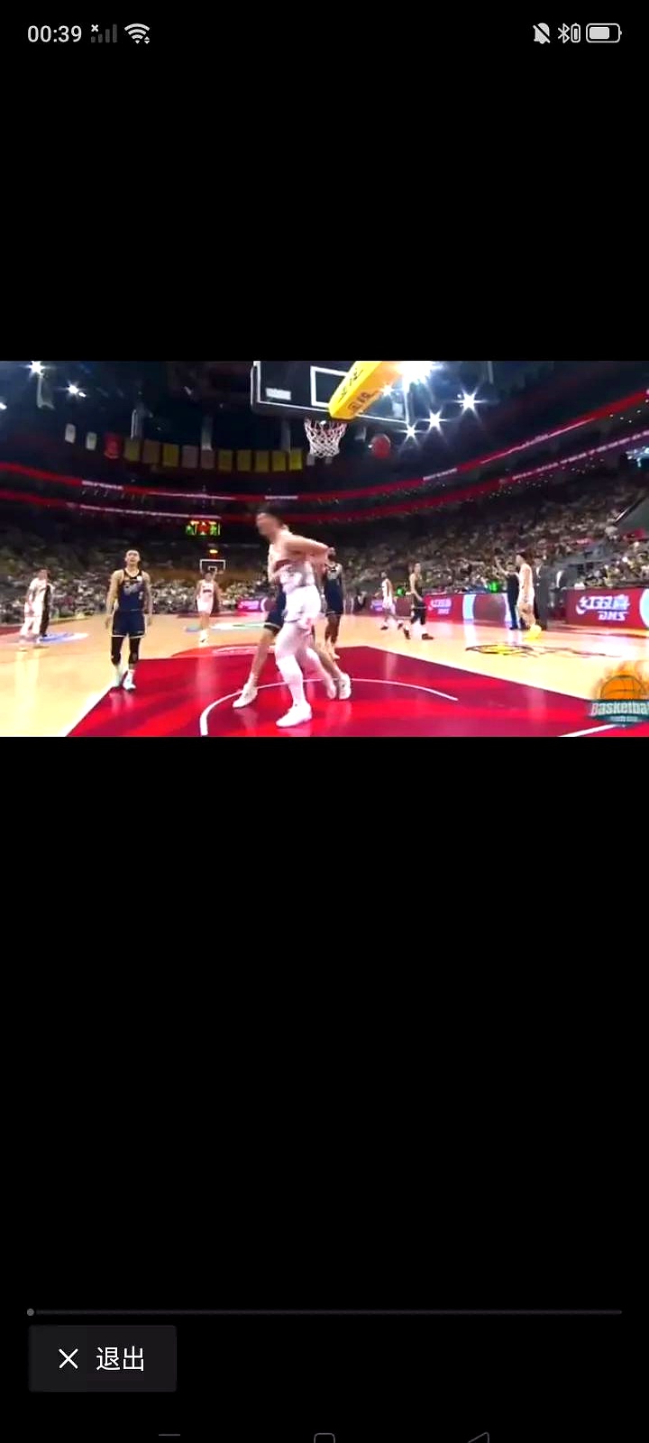 激情碰撞!瞬息万变比赛场面高潮迭起的简单介绍 激情碰撞!瞬息万变比赛场面高潮迭起的简单介绍