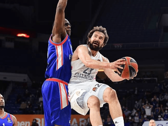 爱游戏官网-格拉纳达防守坚固，主场战胜对手的简单介绍