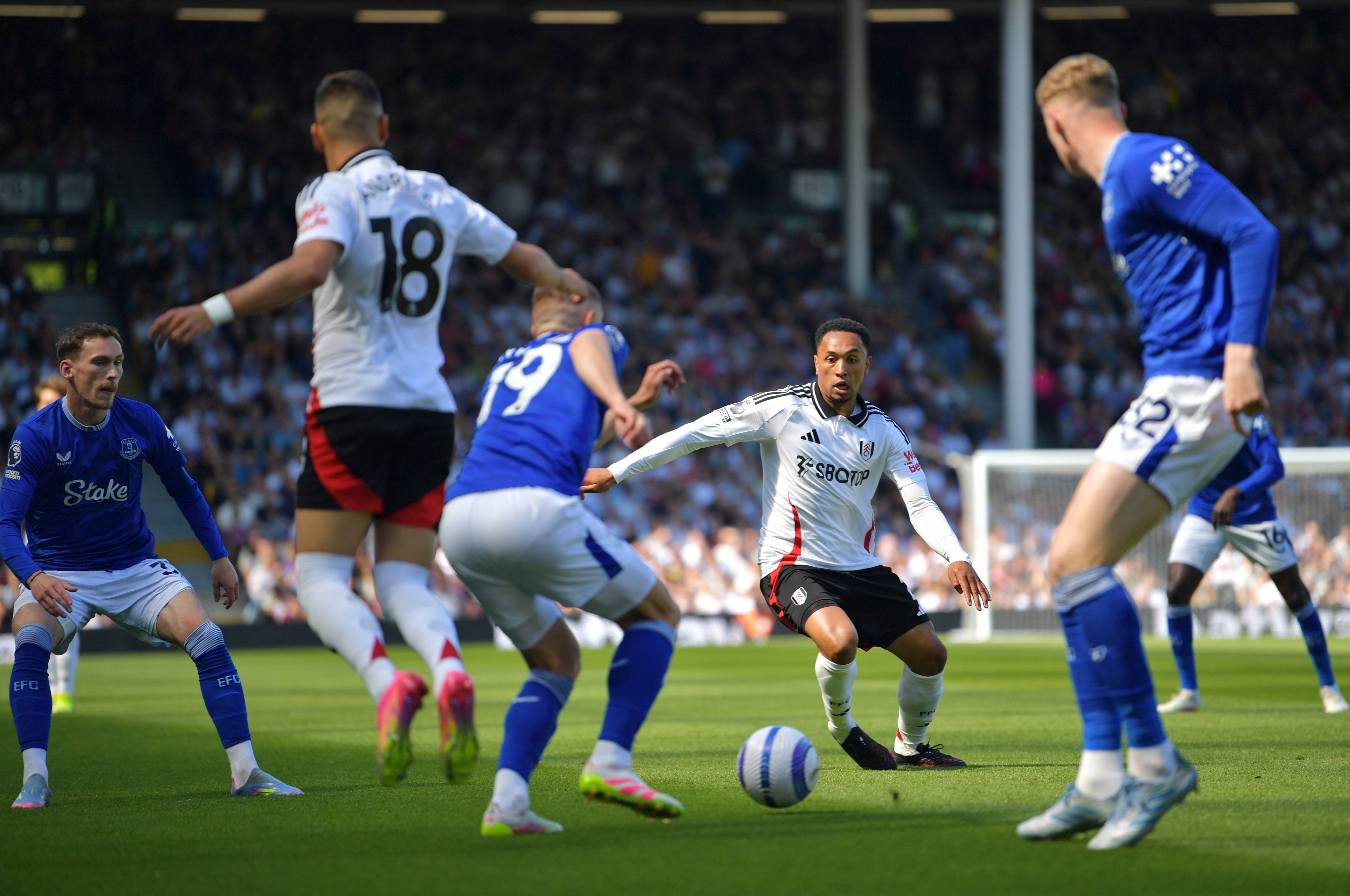 埃弗顿客场大胜富勒姆，继续向前迈进