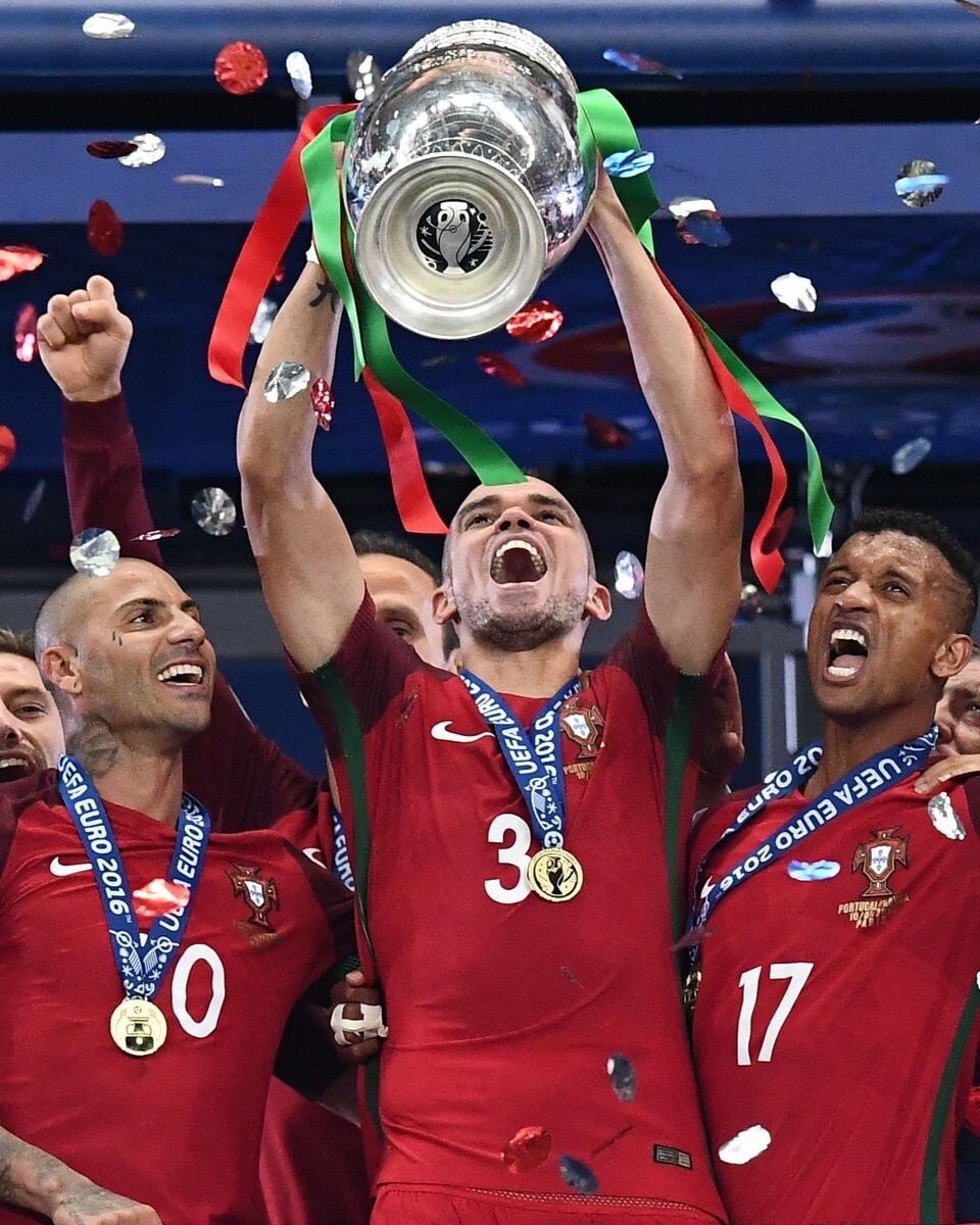 包含切尔西后防线大调整：引进欧洲杯冠军的词条